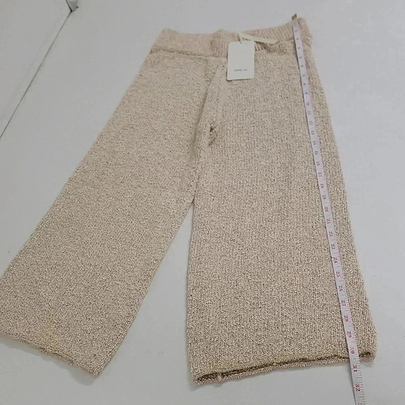 Zara Cropped Italian Yarn Pants - Picture 2 of 9